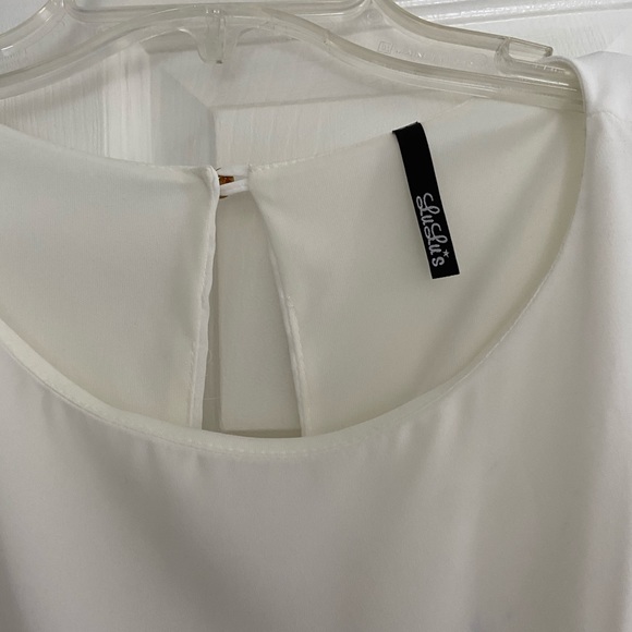 Lulu’s Dress - Picture 2 of 2